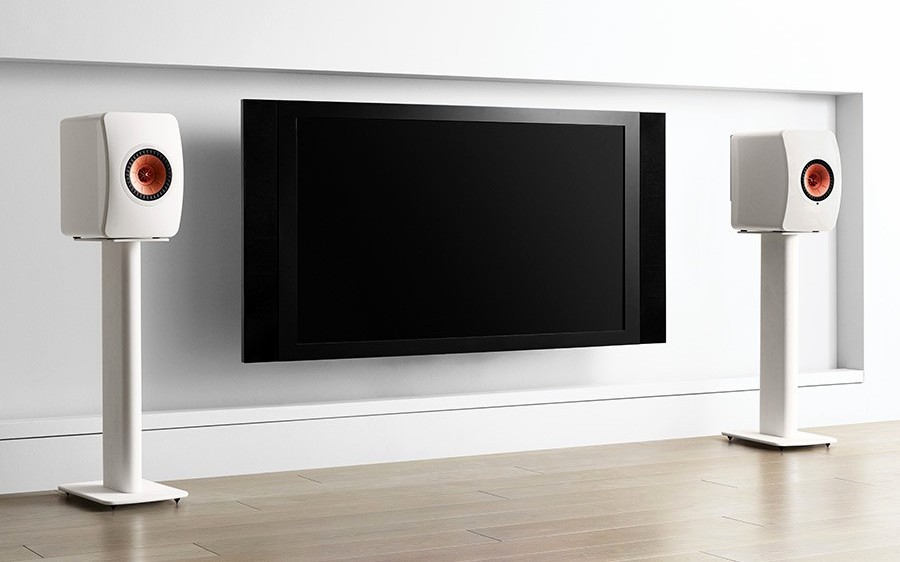 Компания KEF представила новые стойки под акустические системы Performance.